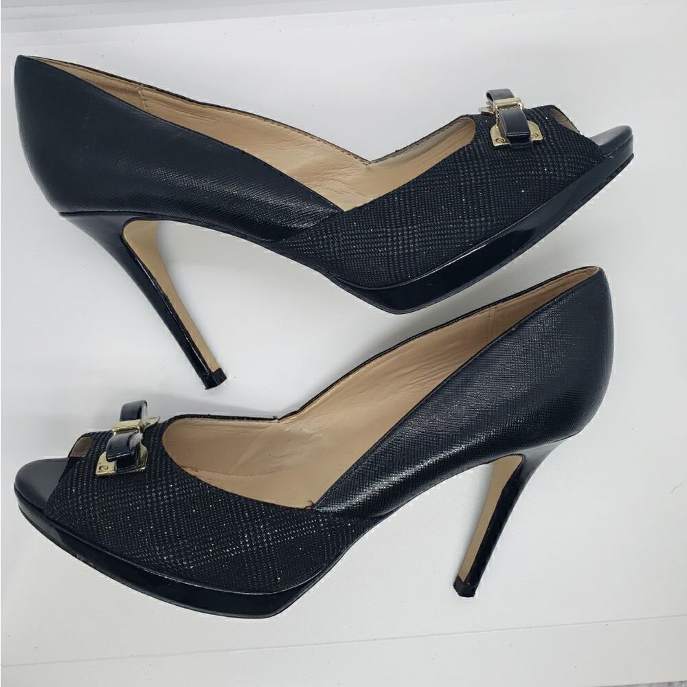 Marc Fisher Marsha 9M peep toe pumps